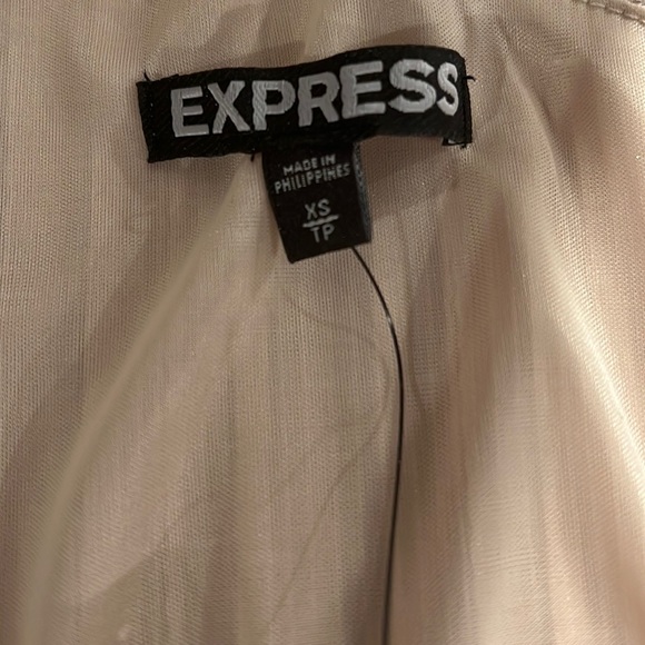Express one-shoulder dress. Champagne/gold. Size XS. NWT. - Picture 3 of 4